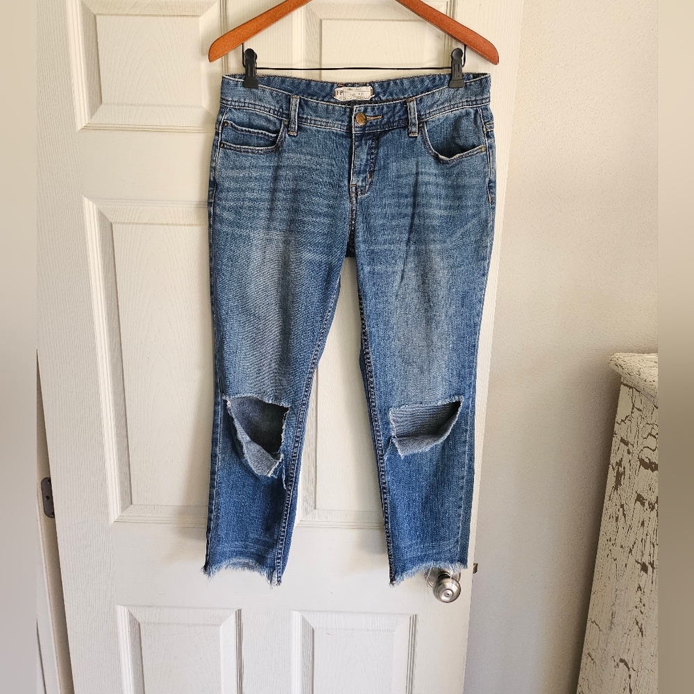 Free People 29 *32" Waist Capri Very Good Condition